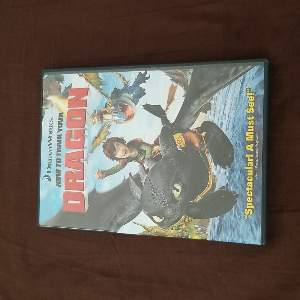 How To Train Your Dragon DVD by DreamWorks